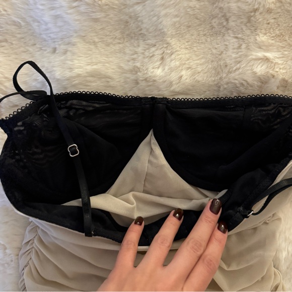 White Fox Remind Me Again Bustier *Sold out online* - Picture 9 of 9